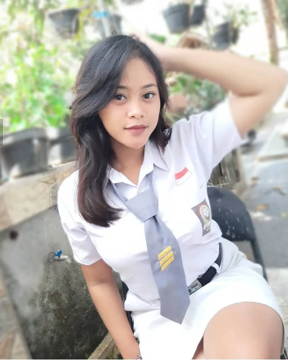 Top 7 Fenomena Salsa Viral Sma di Indonesia in 2025 Viral Kiw Kiw Kontroversial dari Persaudaraan Seibu 10 Anjay Tiktok Trending Global Official Viral Ibu Guru